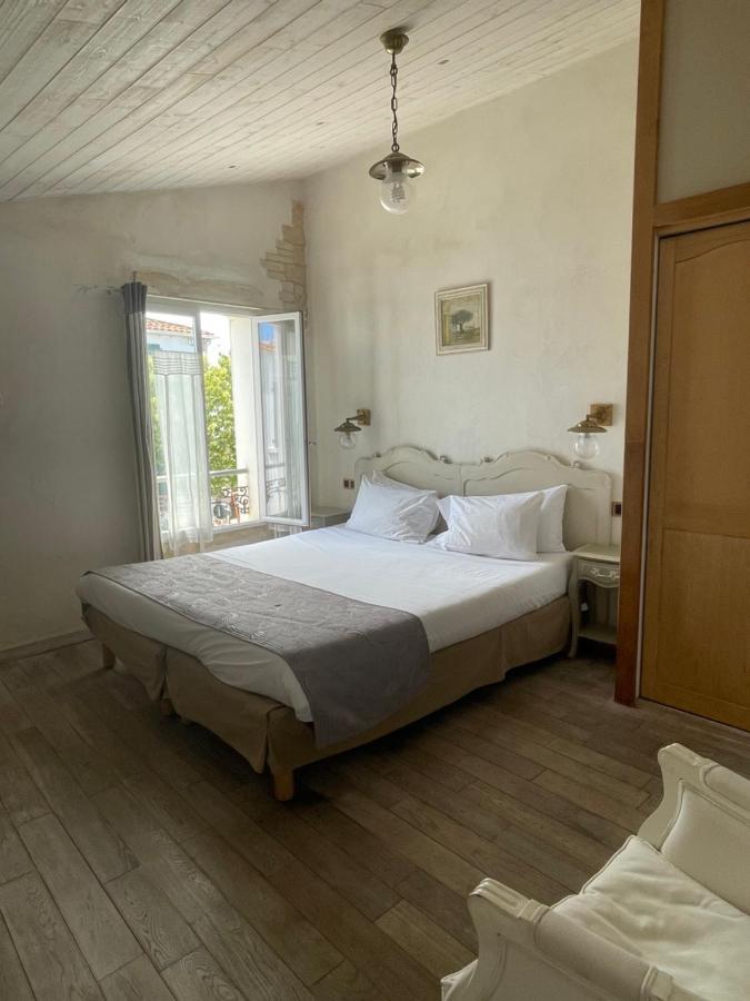 Chambre D'Hotes Hote Des Portes Ile De Re Les Portes-en-Re Exterior photo